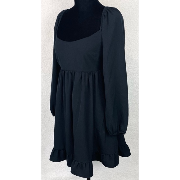 ABERCROMBIE & FITCH • Black Ruffle-Trim Long Sleeve Babydoll Mini Dress - Picture 4 of 16